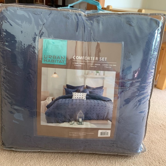🌟NWT🌟 comforter set || urban habitat - Picture 1 of 4